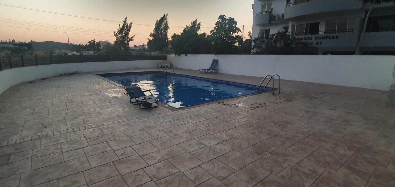 Vasilas Holiday Apartment #1 Larnaca Exterior photo