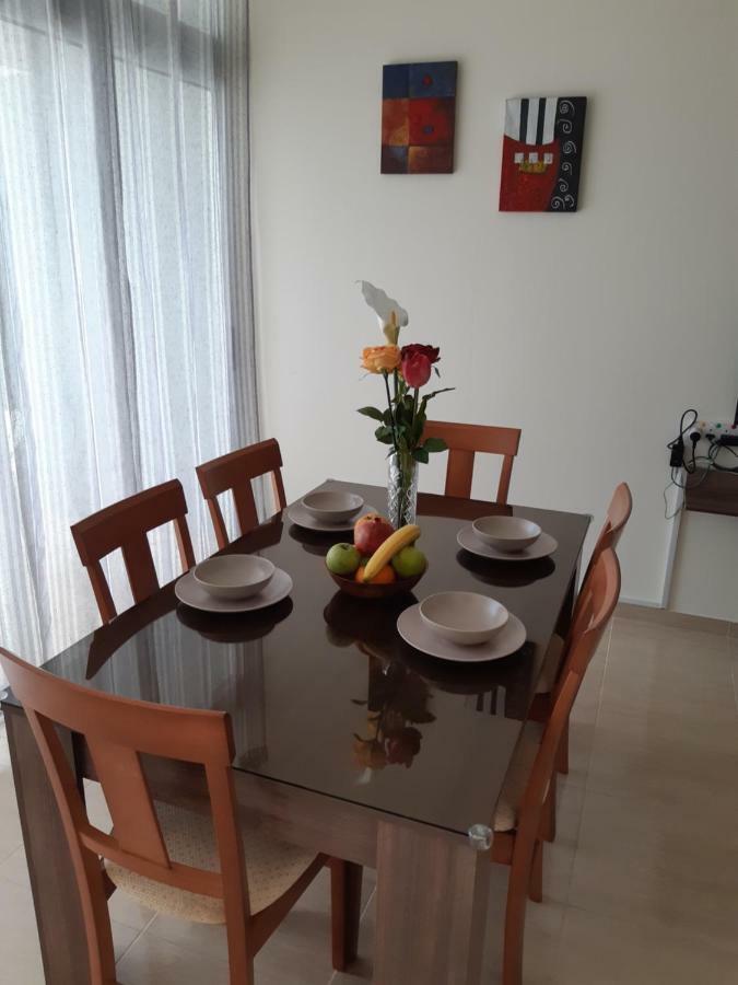 Vasilas Holiday Apartment #1 Larnaca Exterior photo